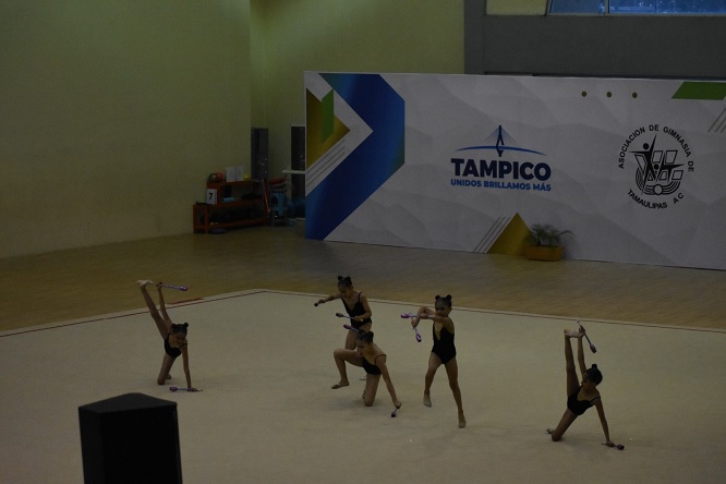 230403gimnasia2